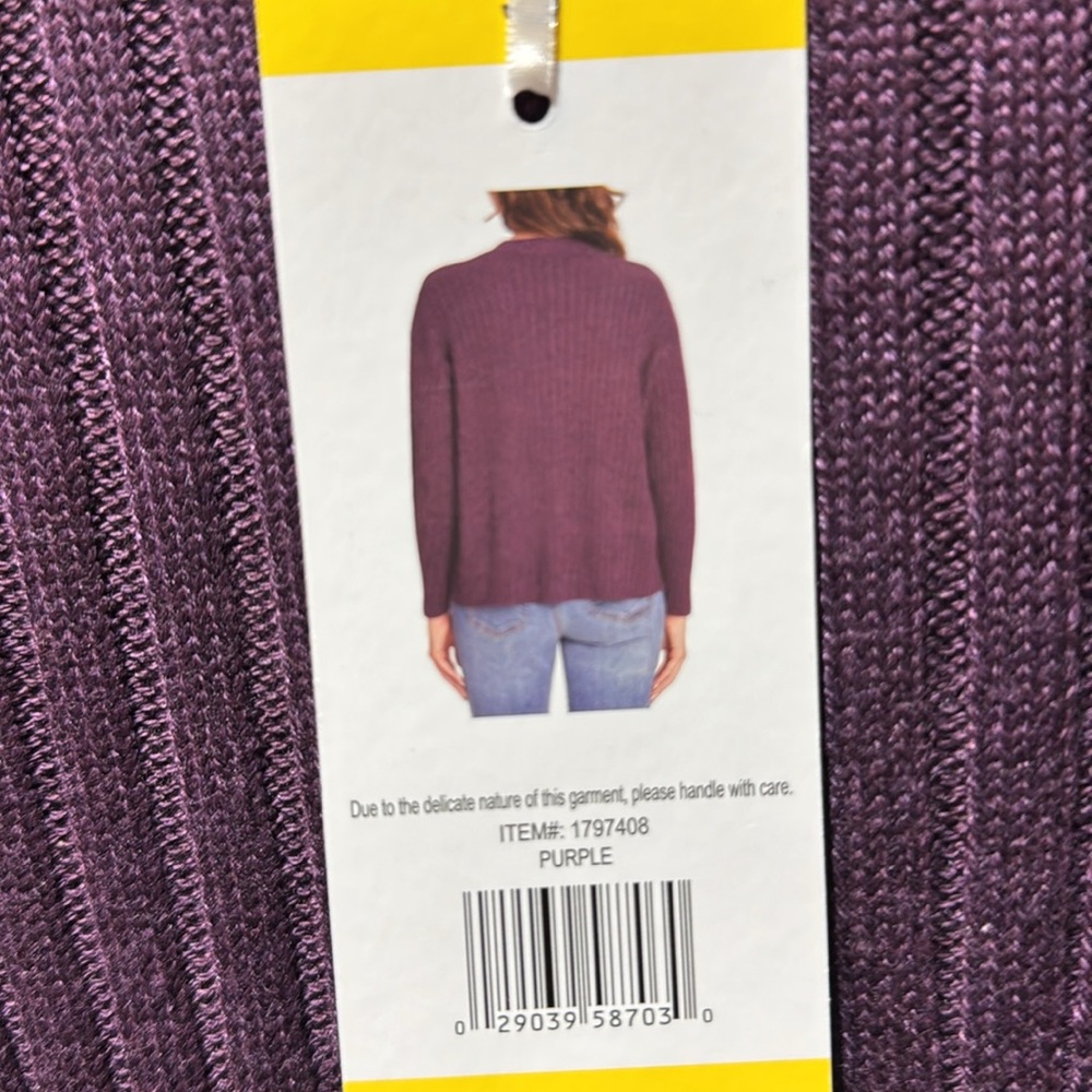 Jessica Simpson Ladies' Ribbed Sweater. - Picture 4 of 4